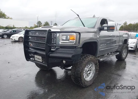 2018 GMC Sierra 2500Hd Denali из США, поврежденный, VIN 1GT12UEY7JF140680